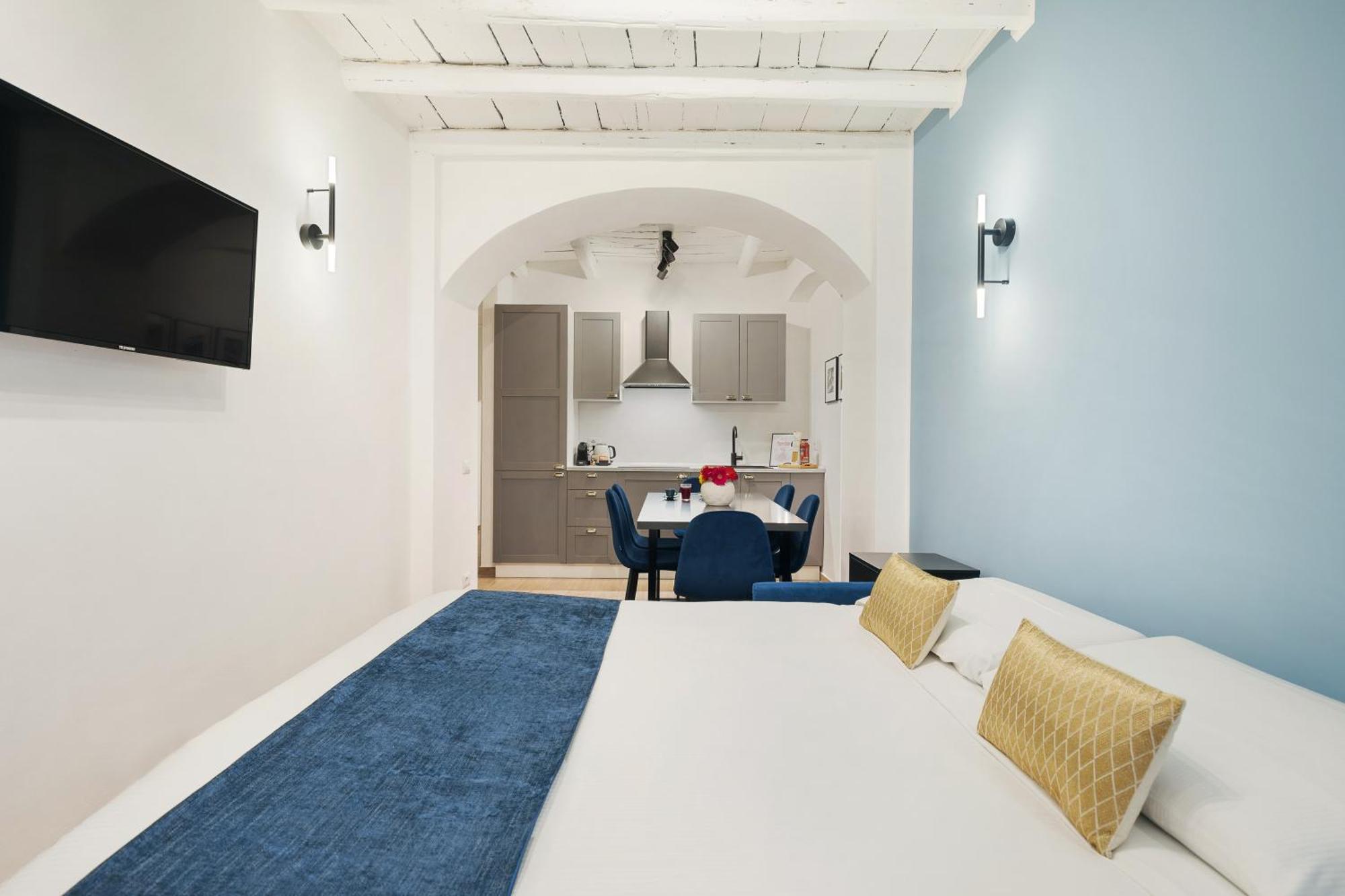 Leopardo Boutique Apartment In Trastevere Рим Экстерьер фото